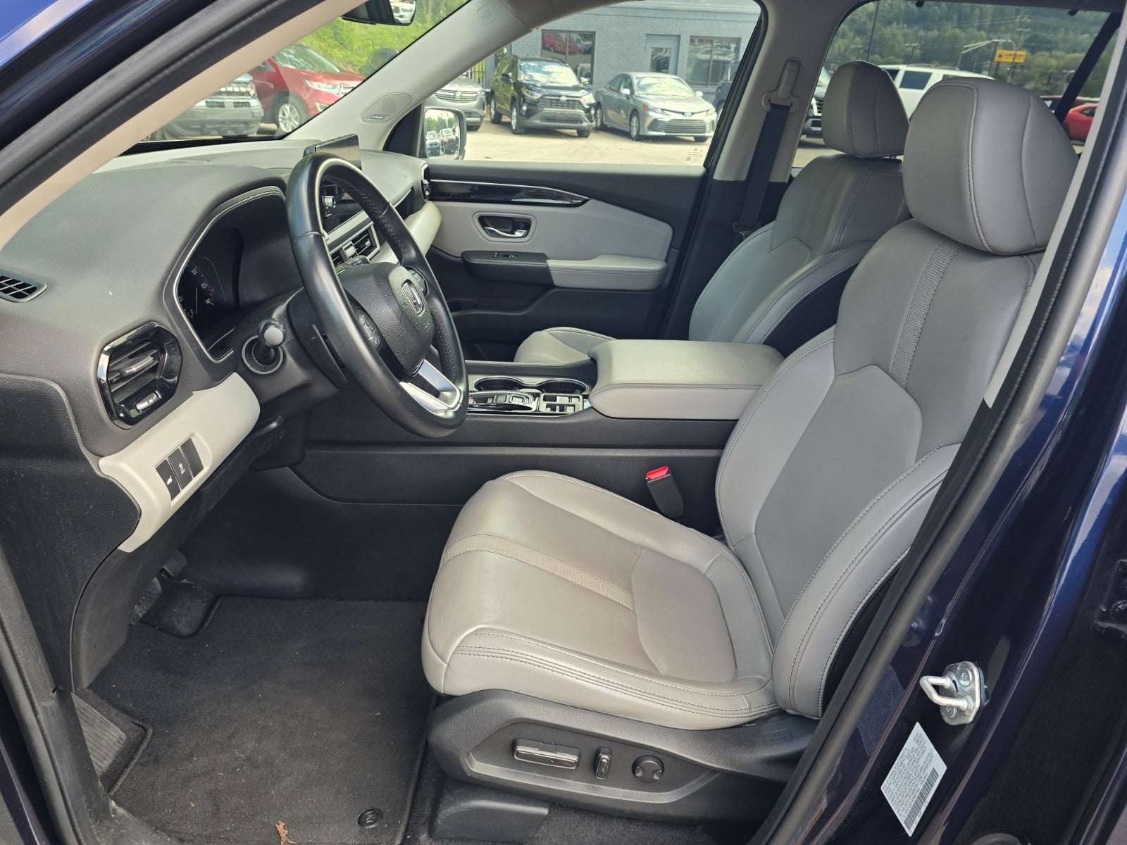 2023 Honda Pilot Touring