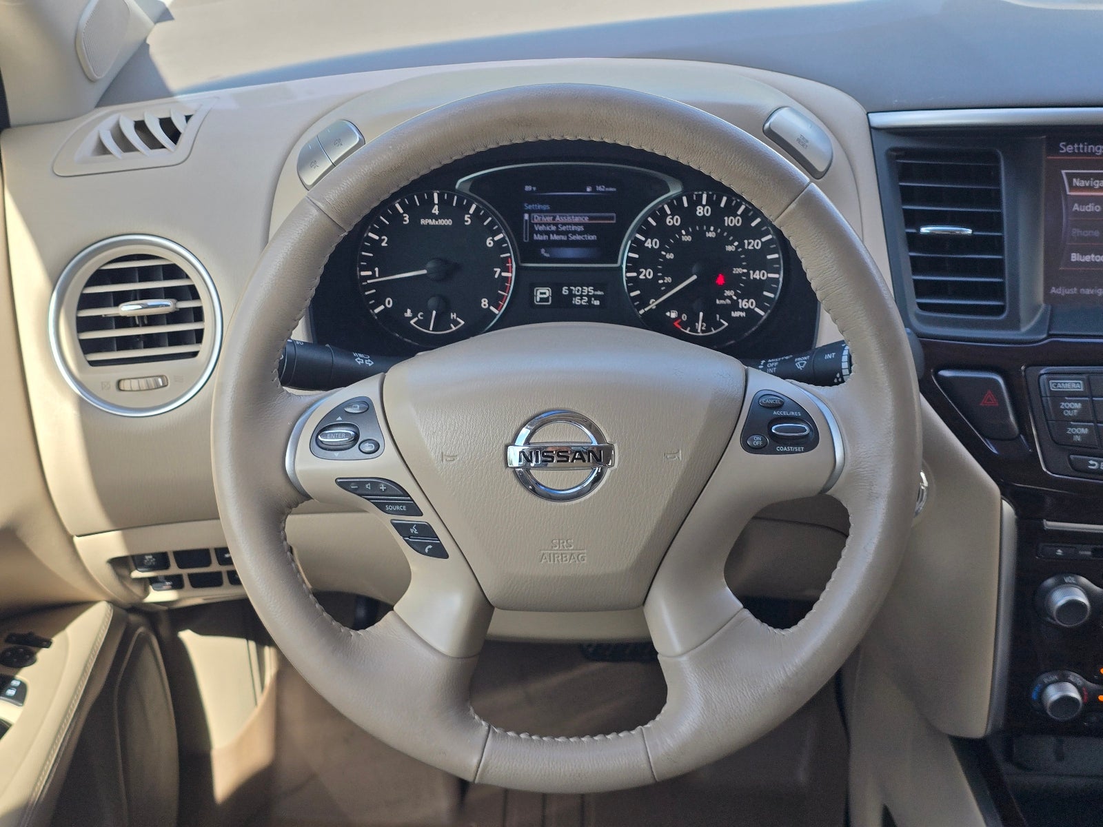 2015 Nissan Pathfinder SL