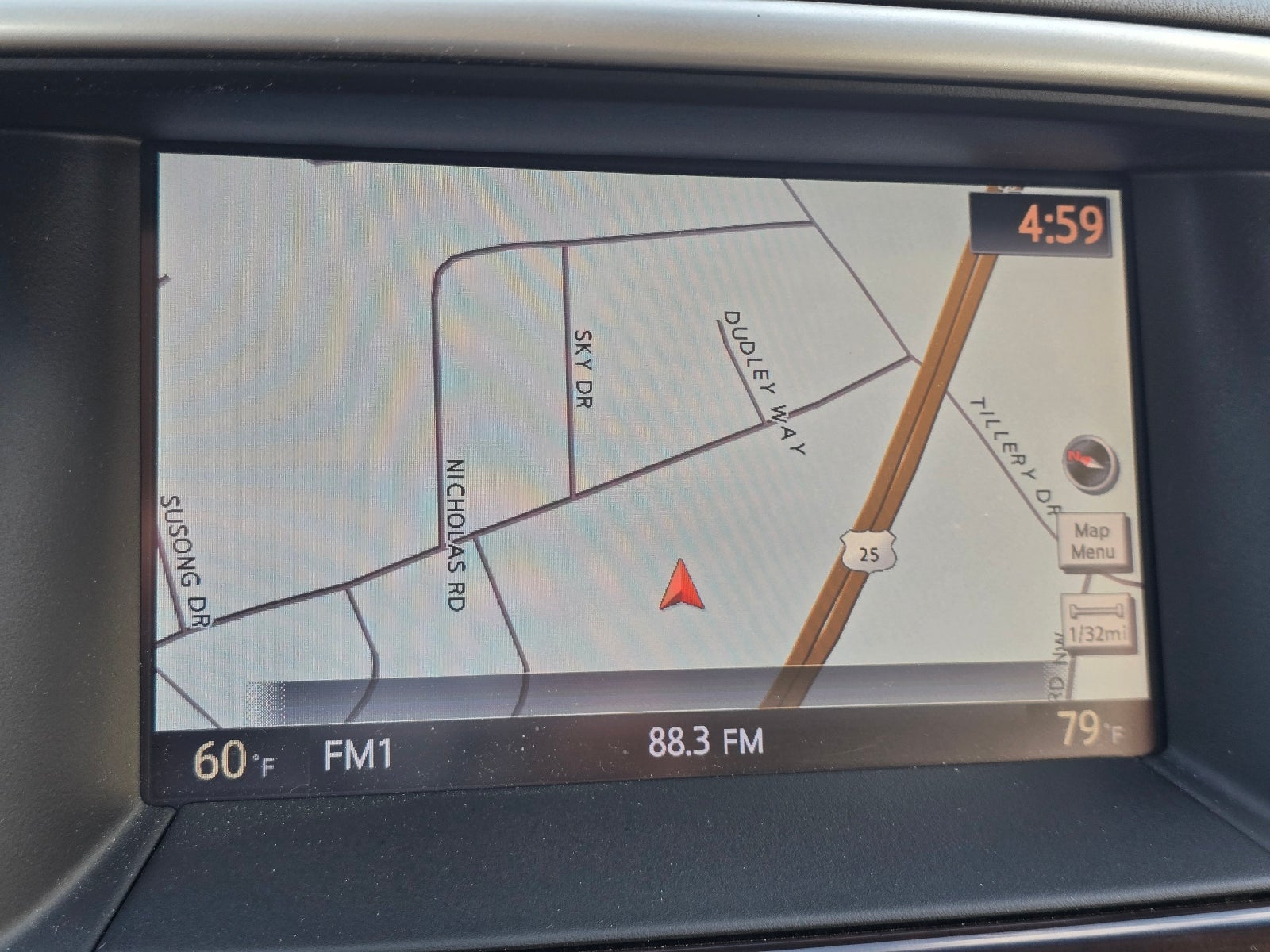 2015 Nissan Pathfinder SL