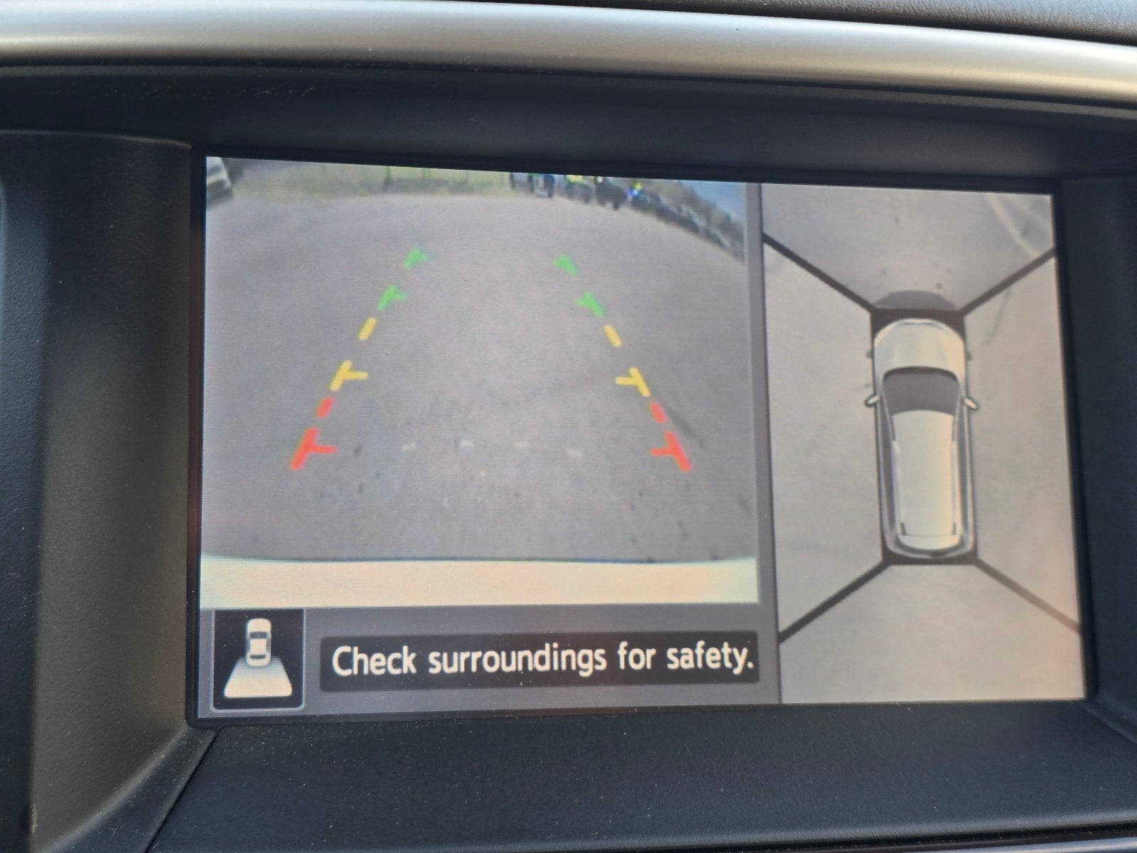 2015 Nissan Pathfinder SL