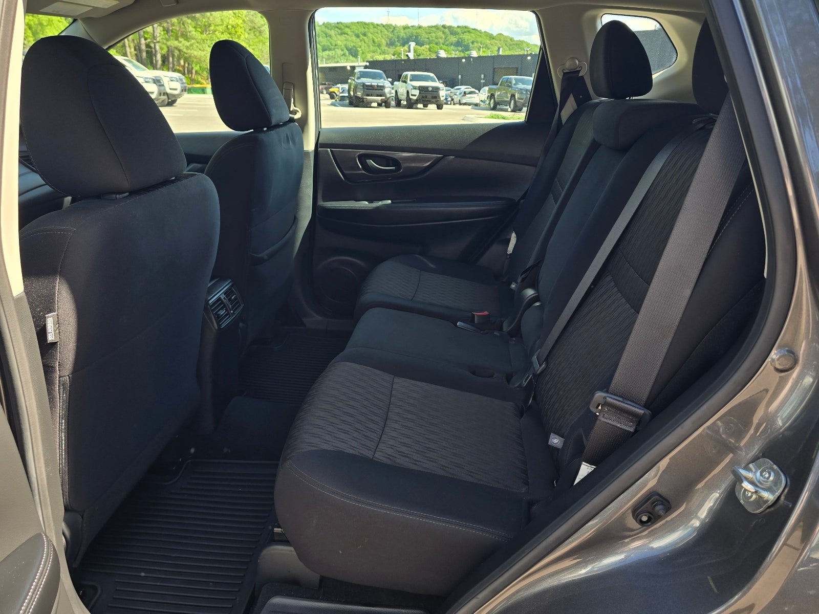 2020 Nissan Rogue S