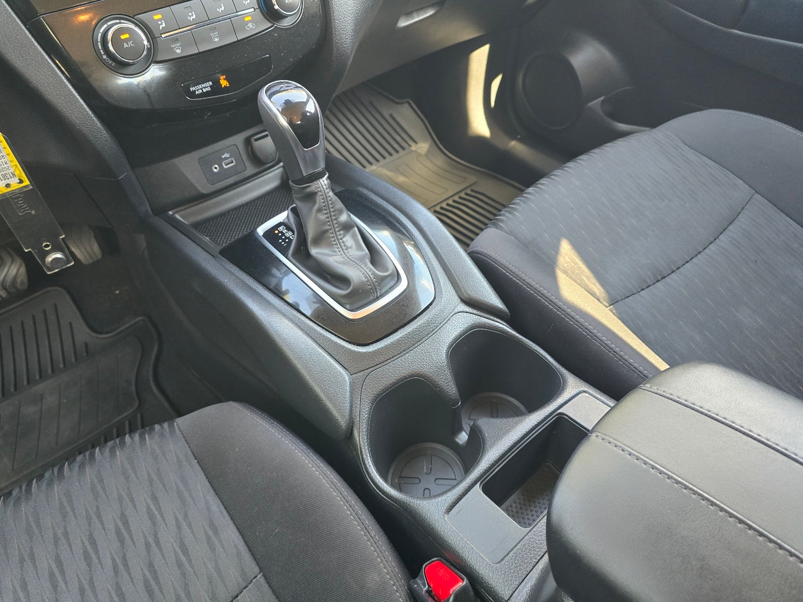 2020 Nissan Rogue S