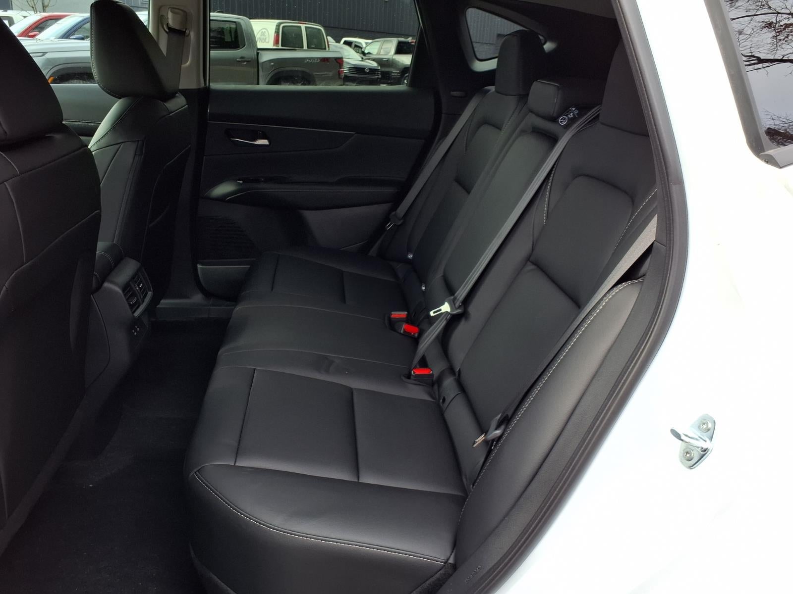 2026 Nissan Murano SV