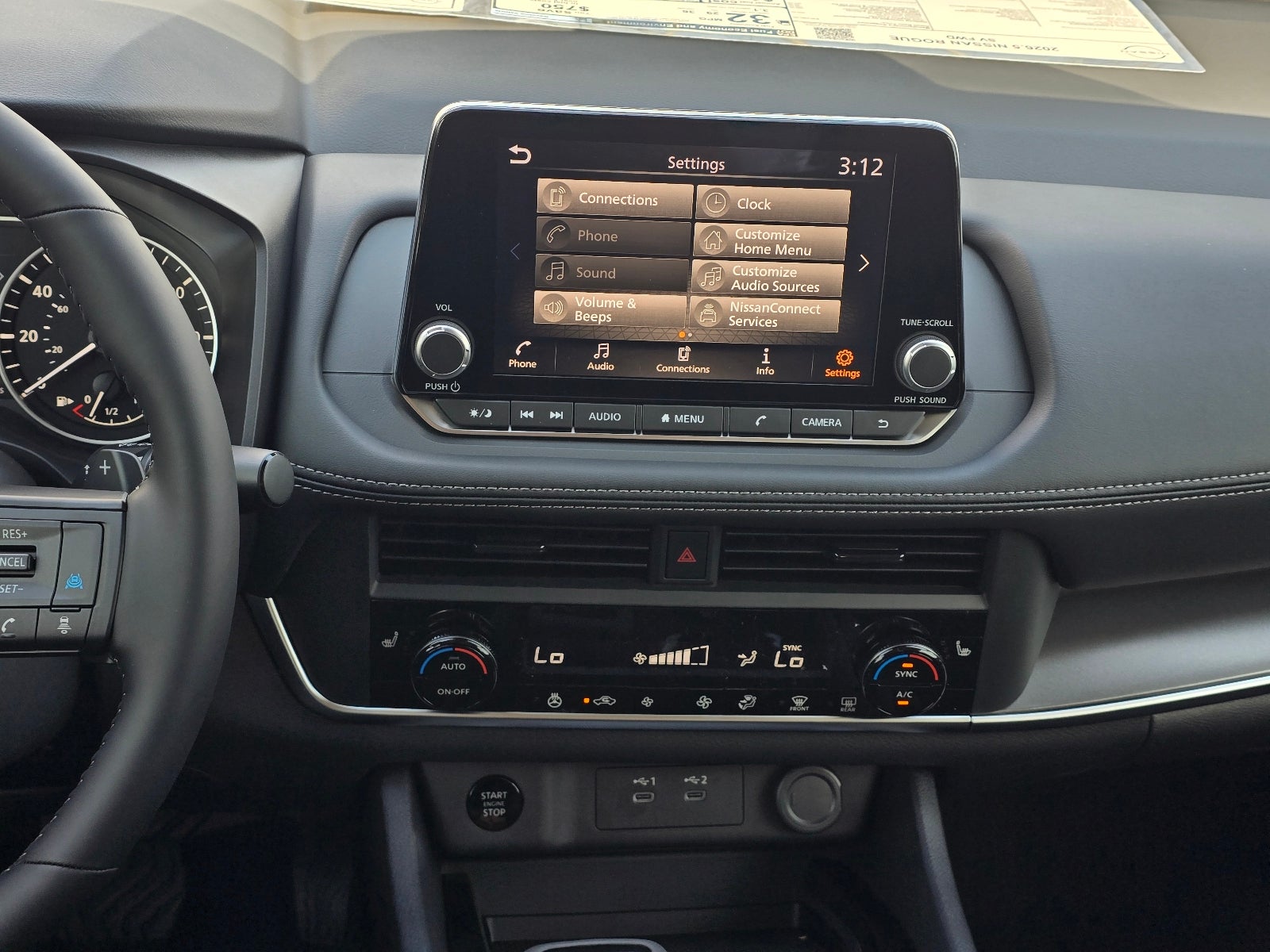 2026 Nissan Rogue SV