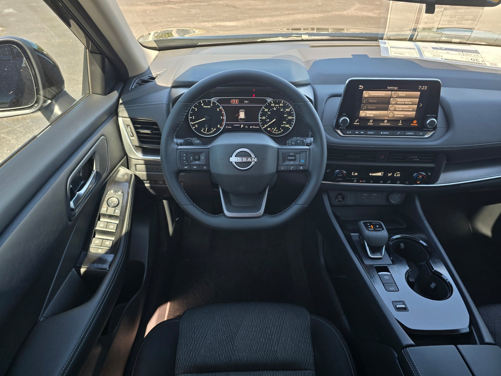 2027 Nissan Rogue SV