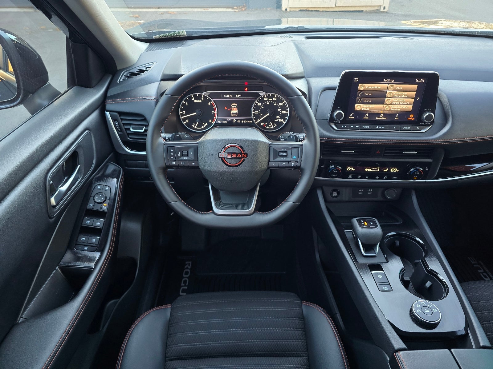 2025 Nissan Rogue Rock Creek