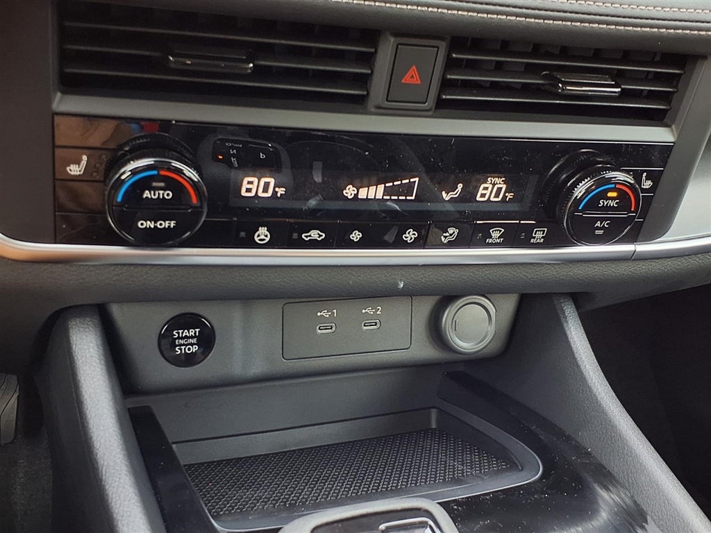 2026 Nissan Rogue Dark Armor