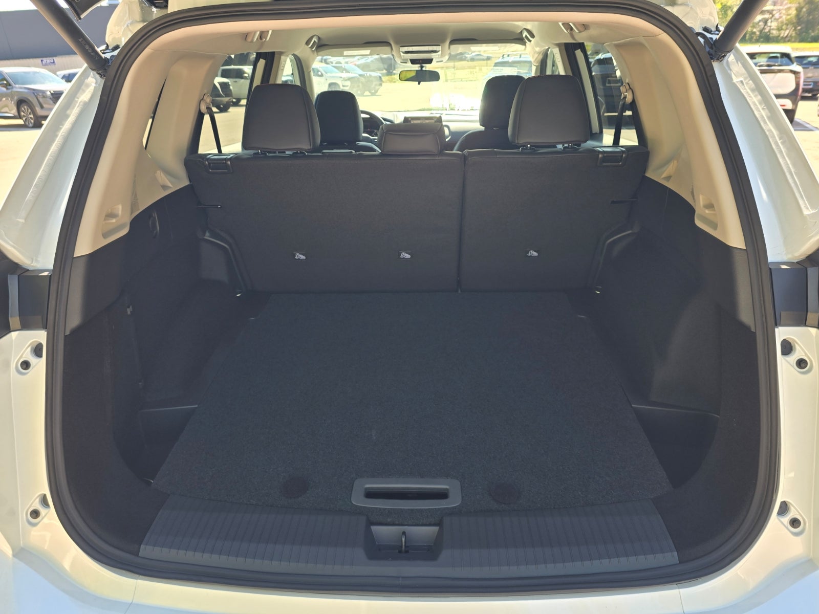 2027 Nissan Rogue Base