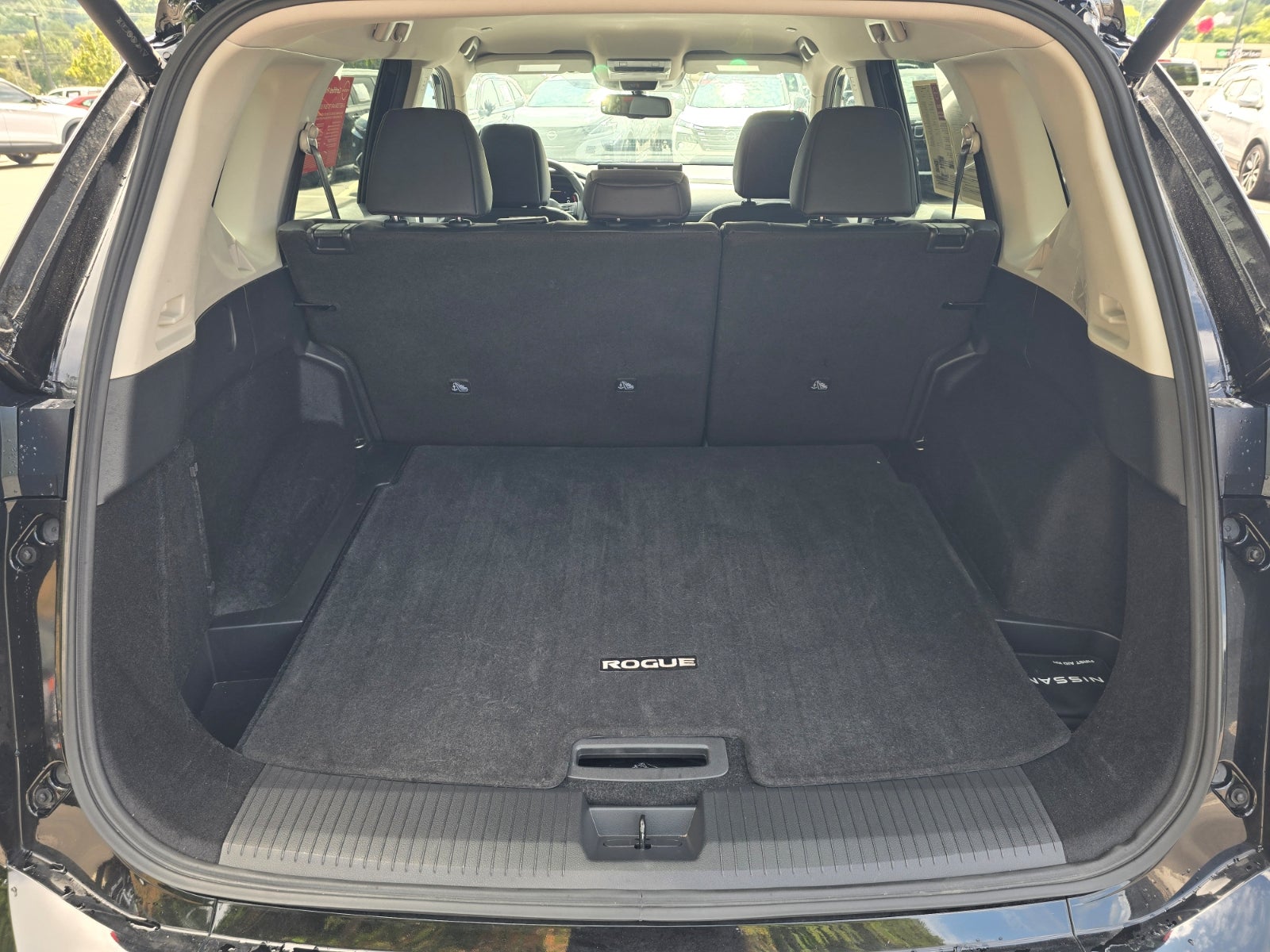 2026 Nissan Rogue SL