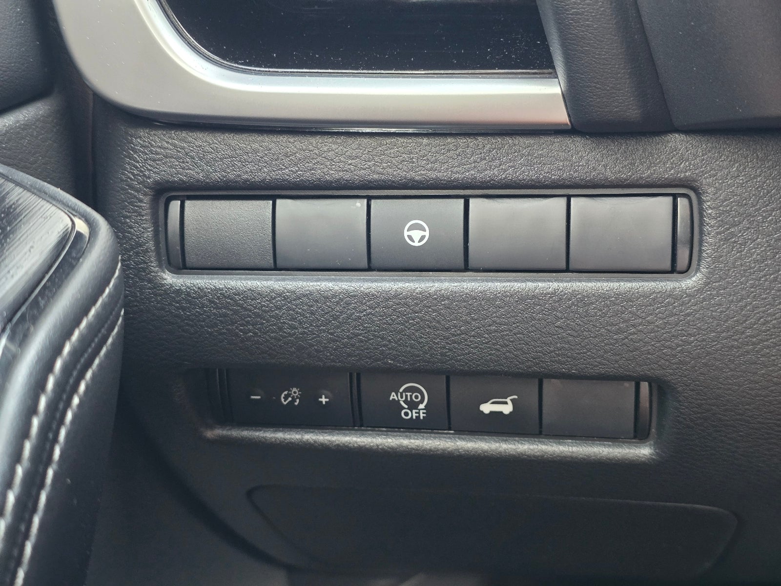 2026 Nissan Rogue SL