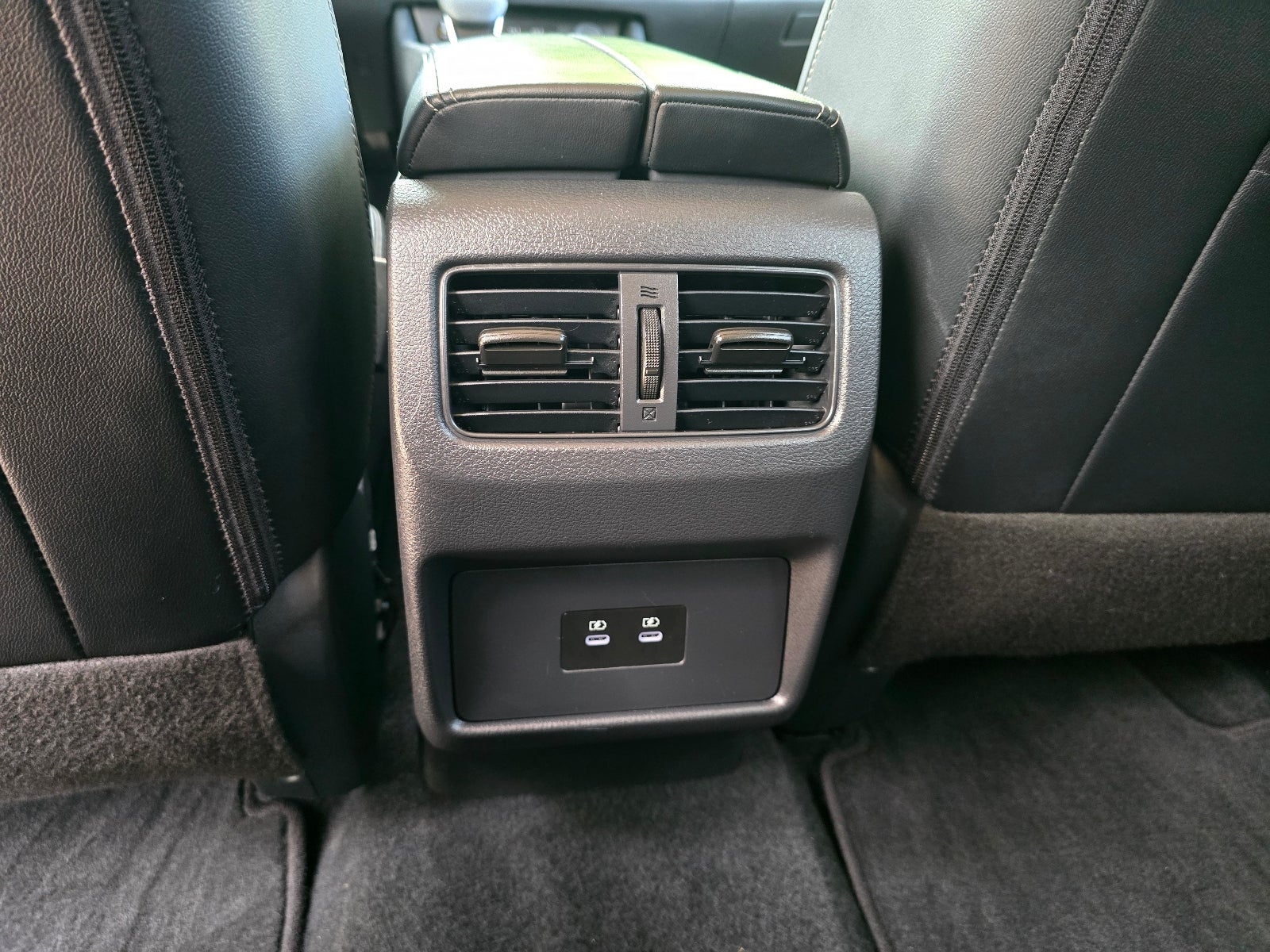 2026 Nissan Rogue SL