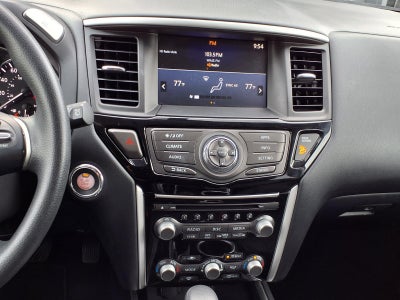 2020 Nissan Pathfinder S