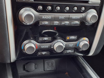 2020 Nissan Pathfinder S