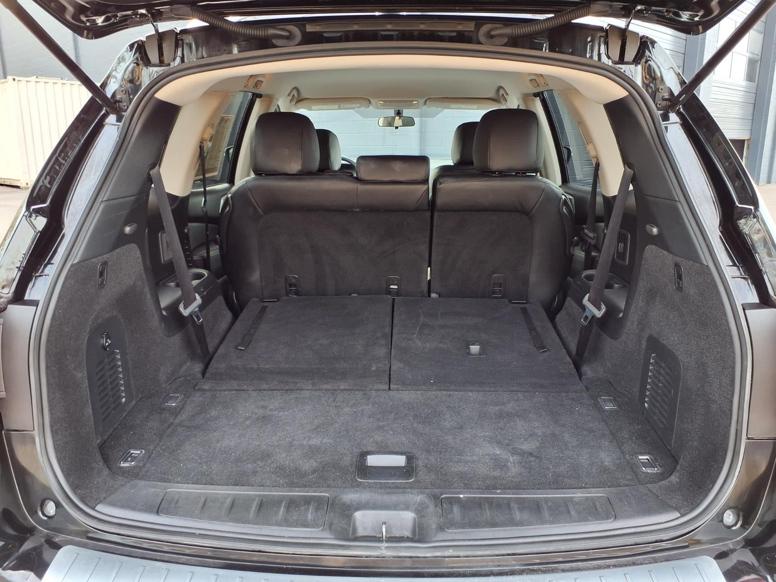 2020 Nissan Pathfinder S