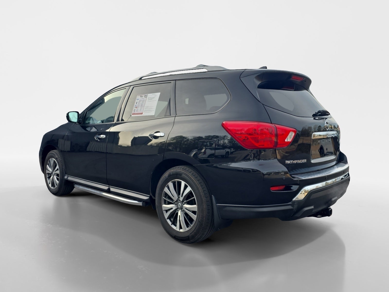 2020 Nissan Pathfinder S