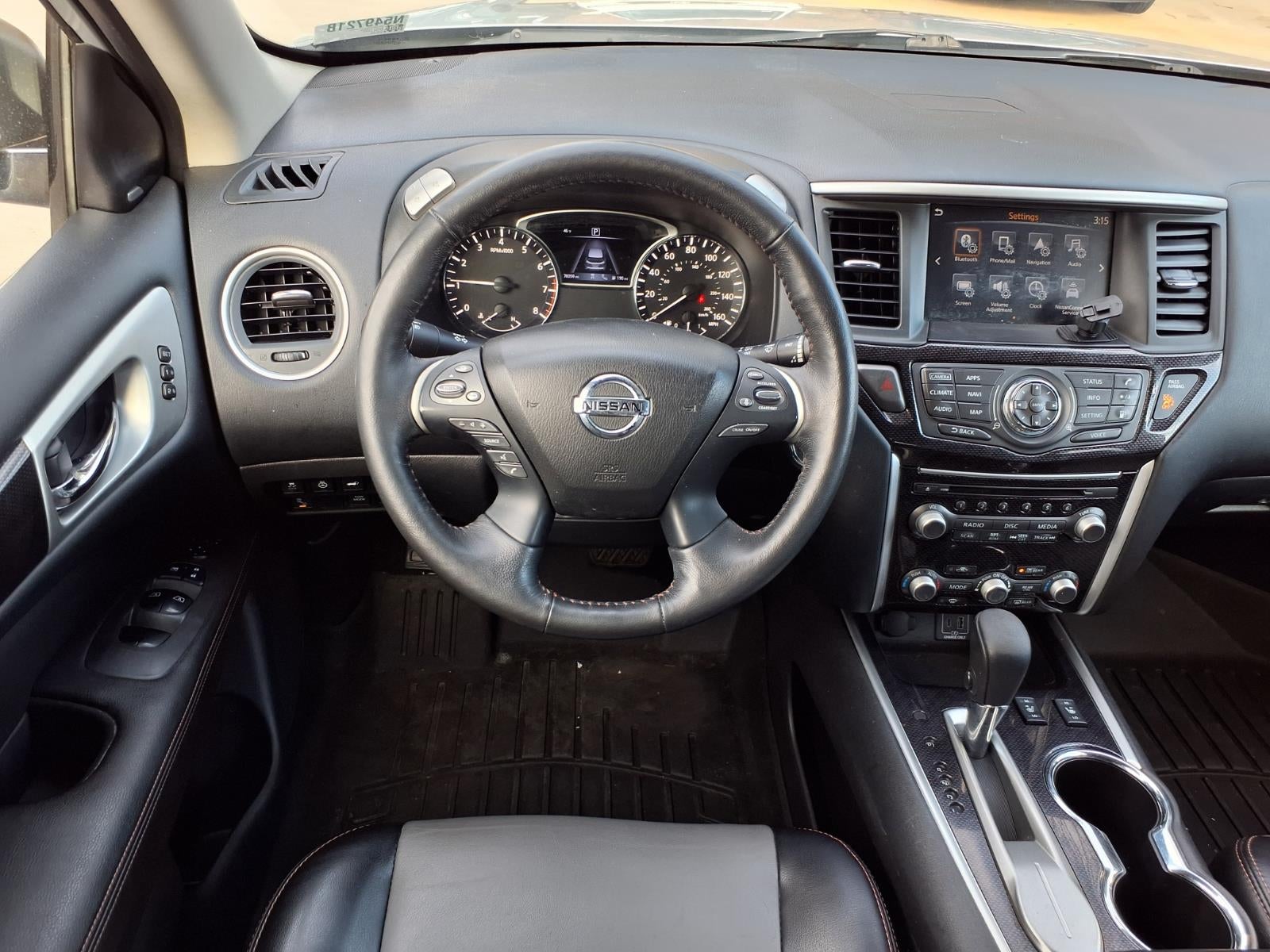 2020 Nissan Pathfinder SL