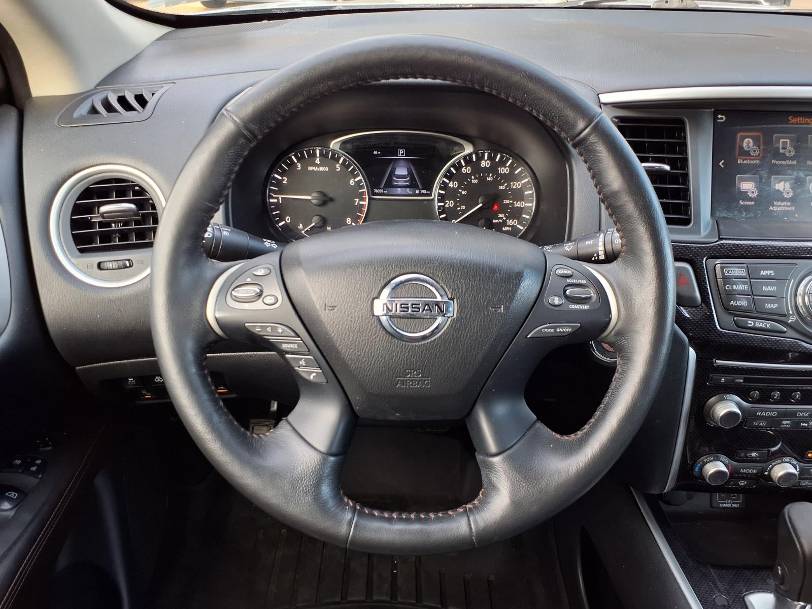 2020 Nissan Pathfinder SL