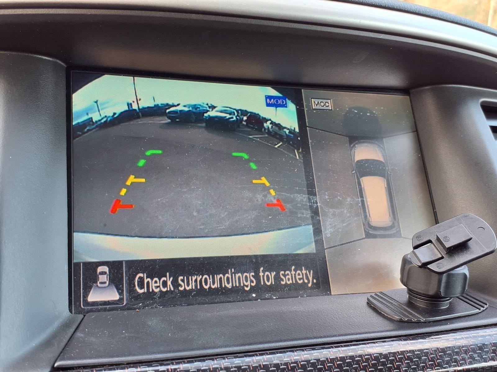 2020 Nissan Pathfinder SL