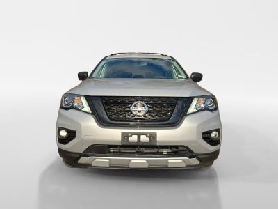 2020 Nissan Pathfinder SL