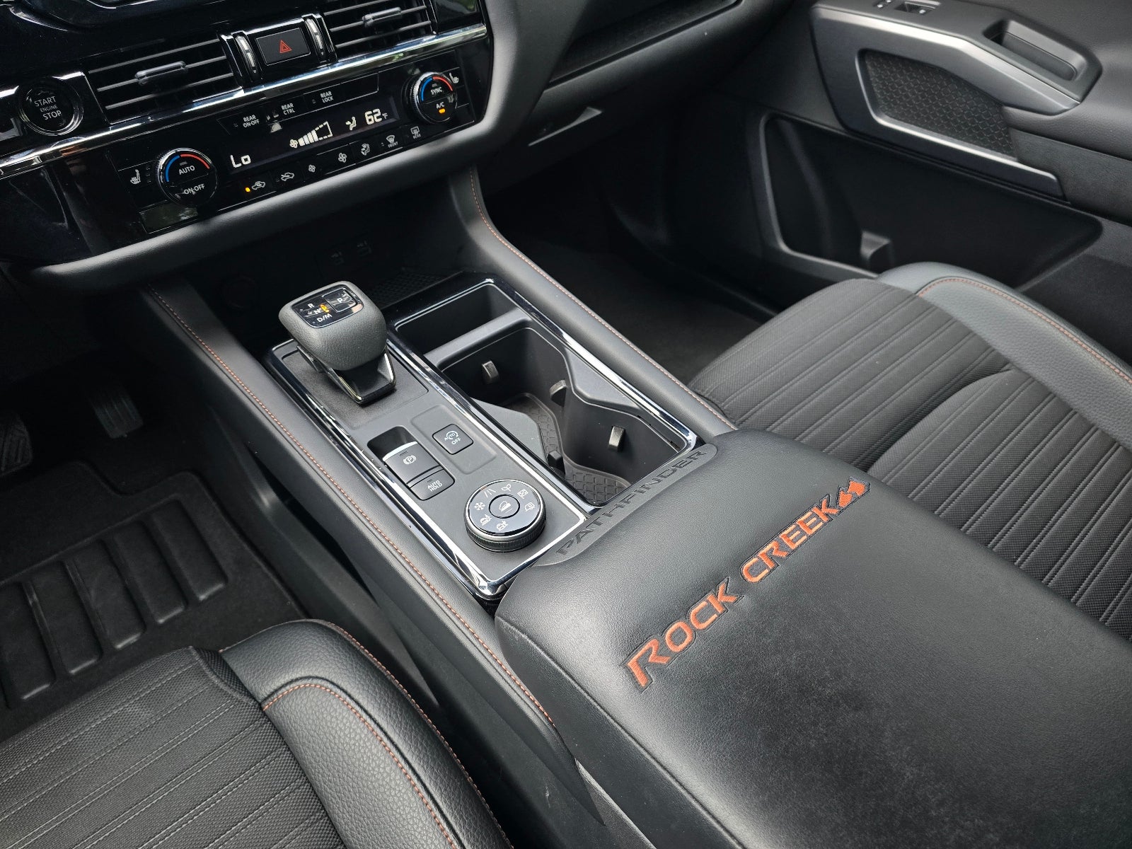 2025 Nissan Pathfinder Rock Creek