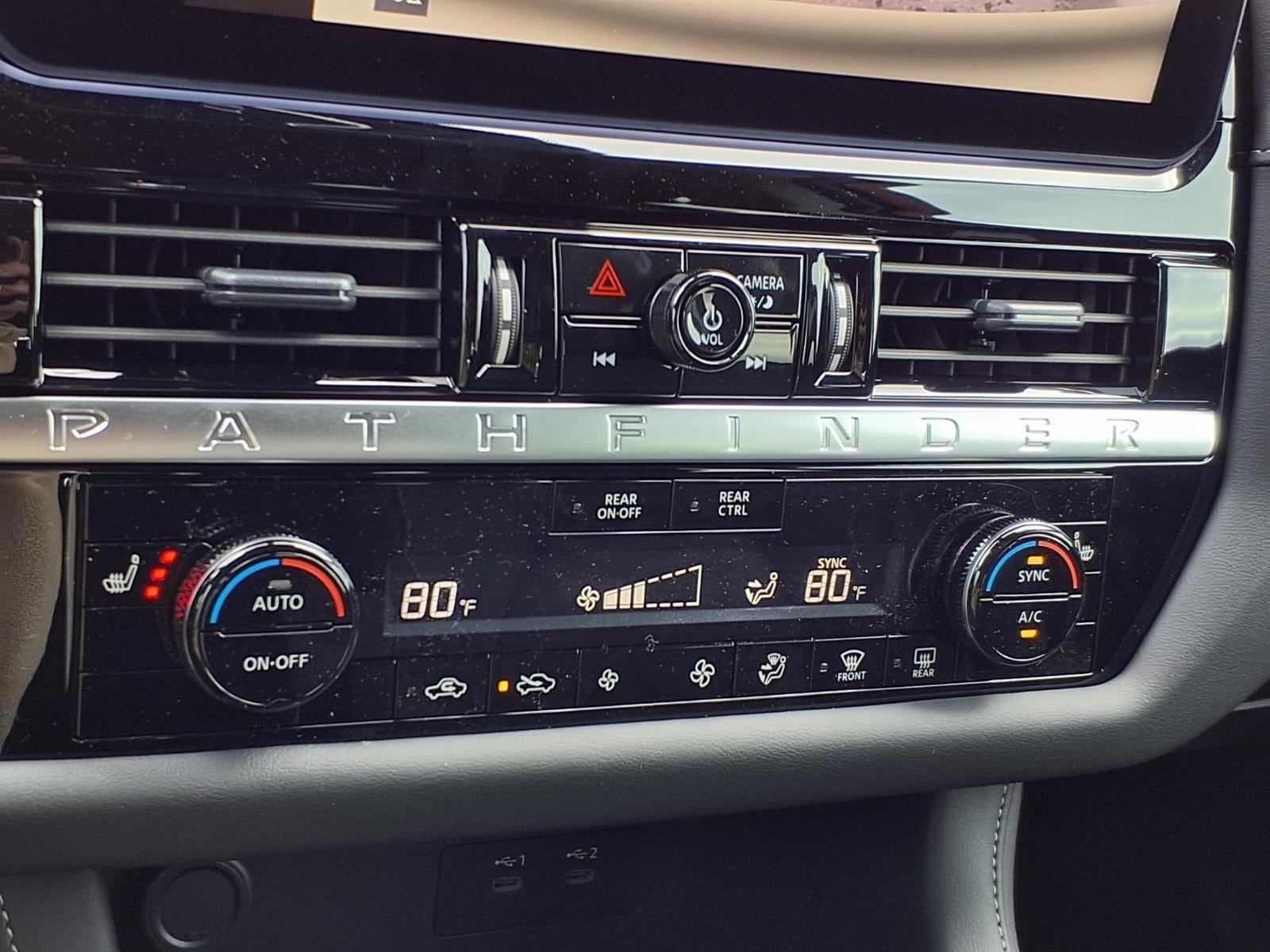 2026 Nissan Pathfinder SV