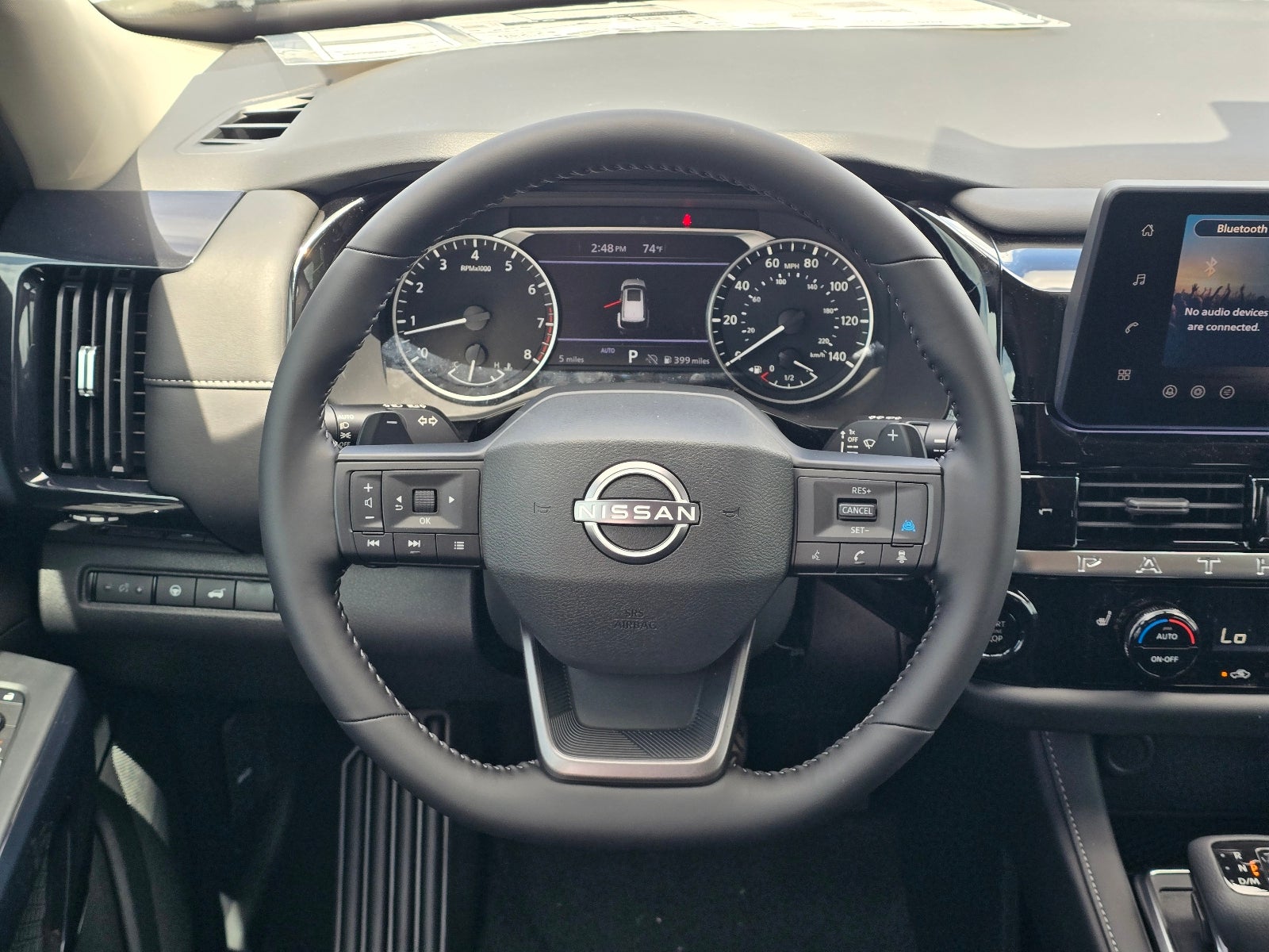 2026 Nissan Pathfinder SV