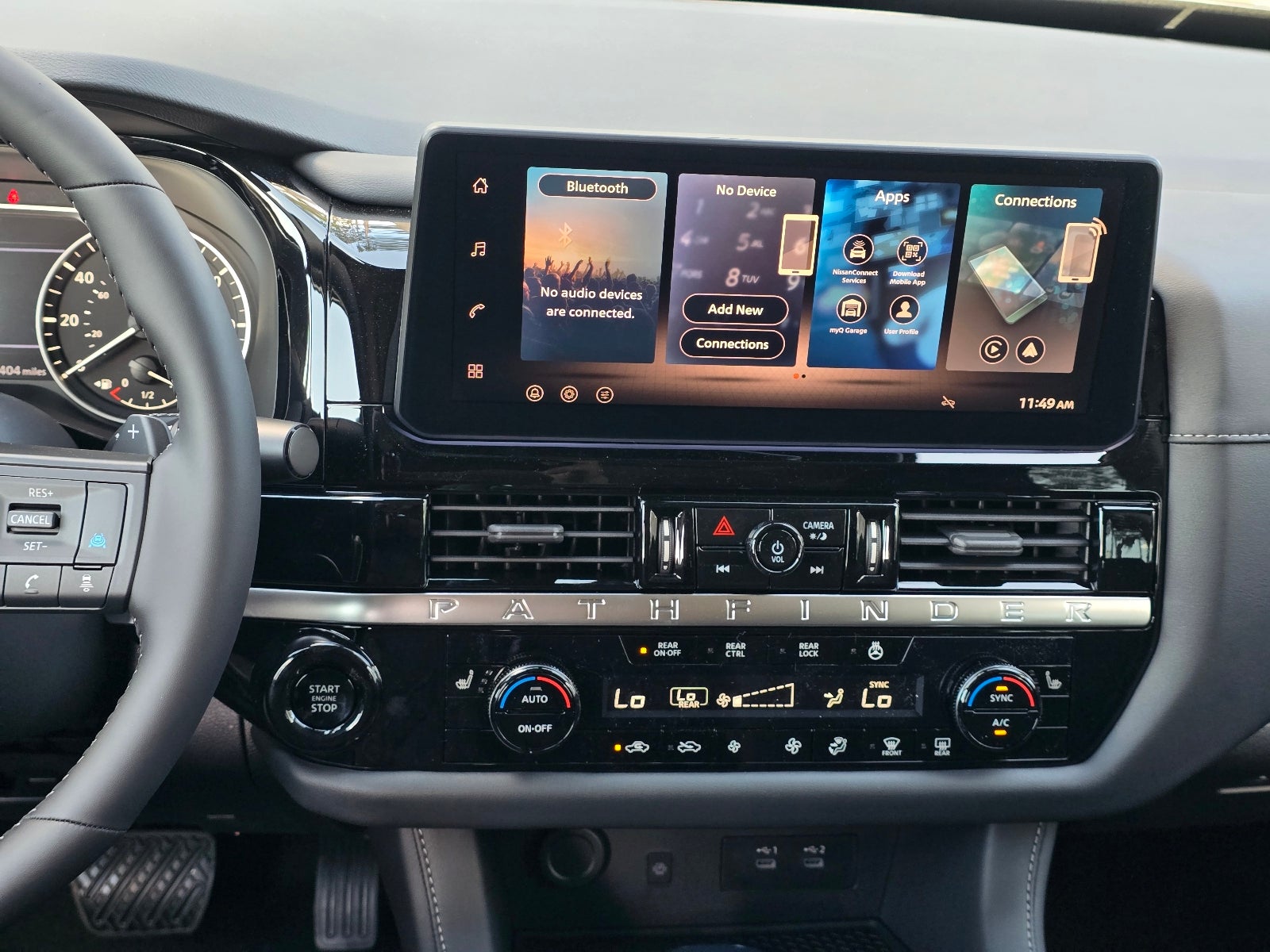 2026 Nissan Pathfinder SV