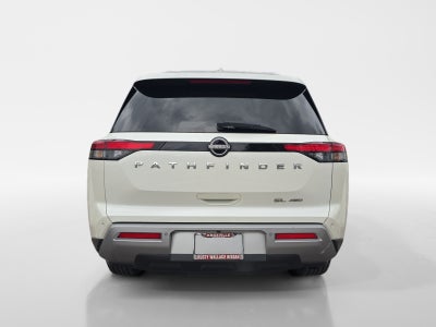 2022 Nissan Pathfinder SL