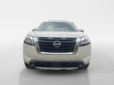 2022 Nissan Pathfinder SL