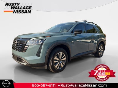 2026 Nissan Pathfinder SL
