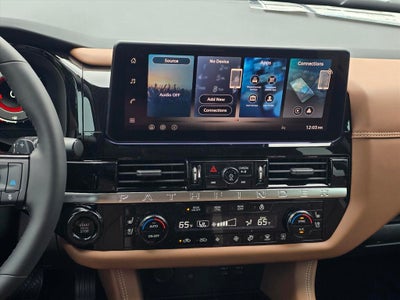 2026 Nissan Pathfinder Platinum
