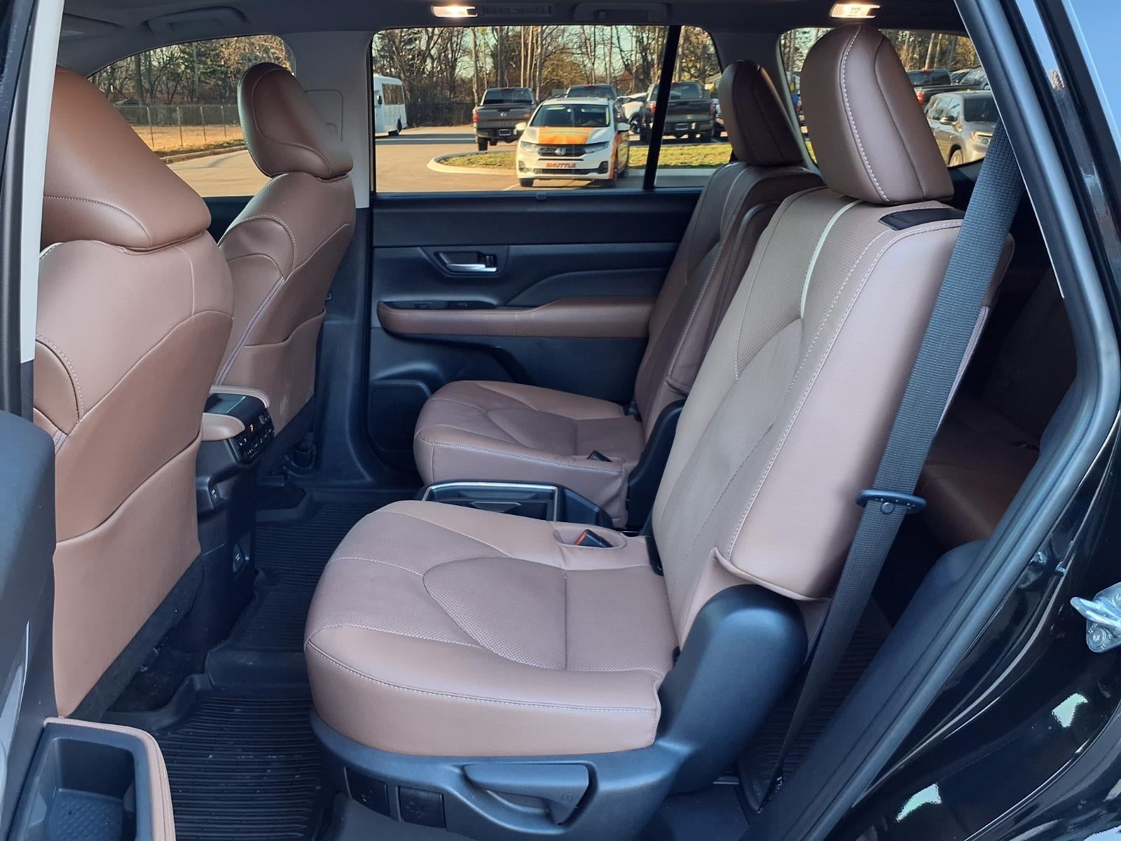 2025 Toyota Grand Highlander Platinum