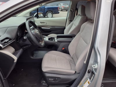 2024 Toyota Sienna LE