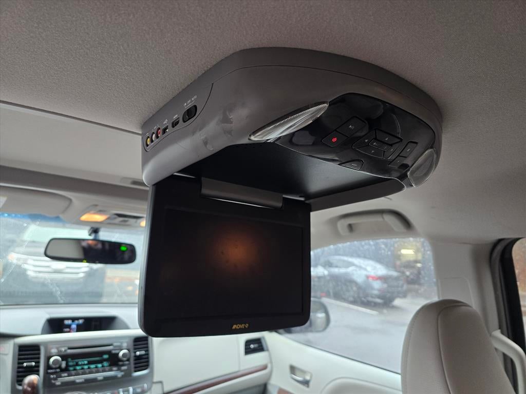 2014 Toyota Sienna Base