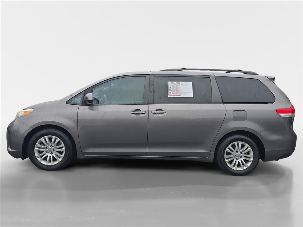 2014 Toyota Sienna Base