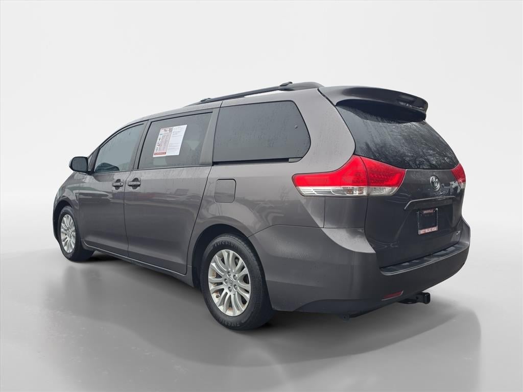 2014 Toyota Sienna Base