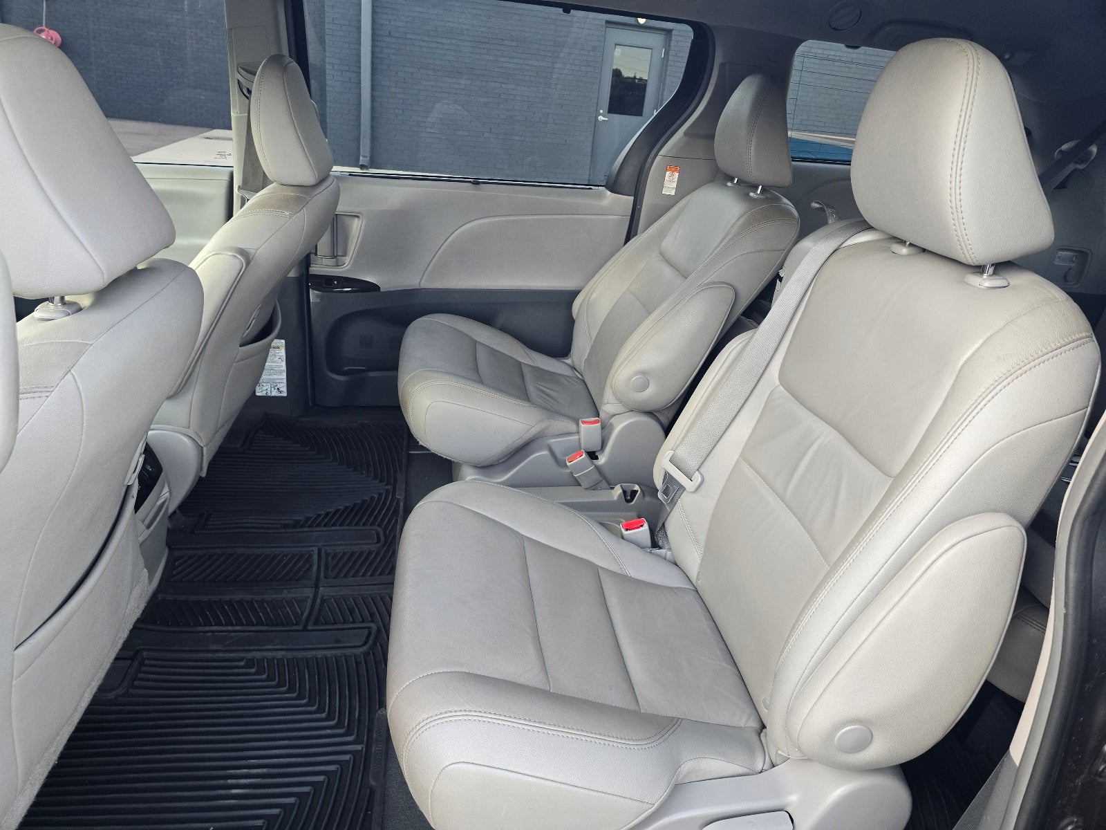 2019 Toyota Sienna XLE