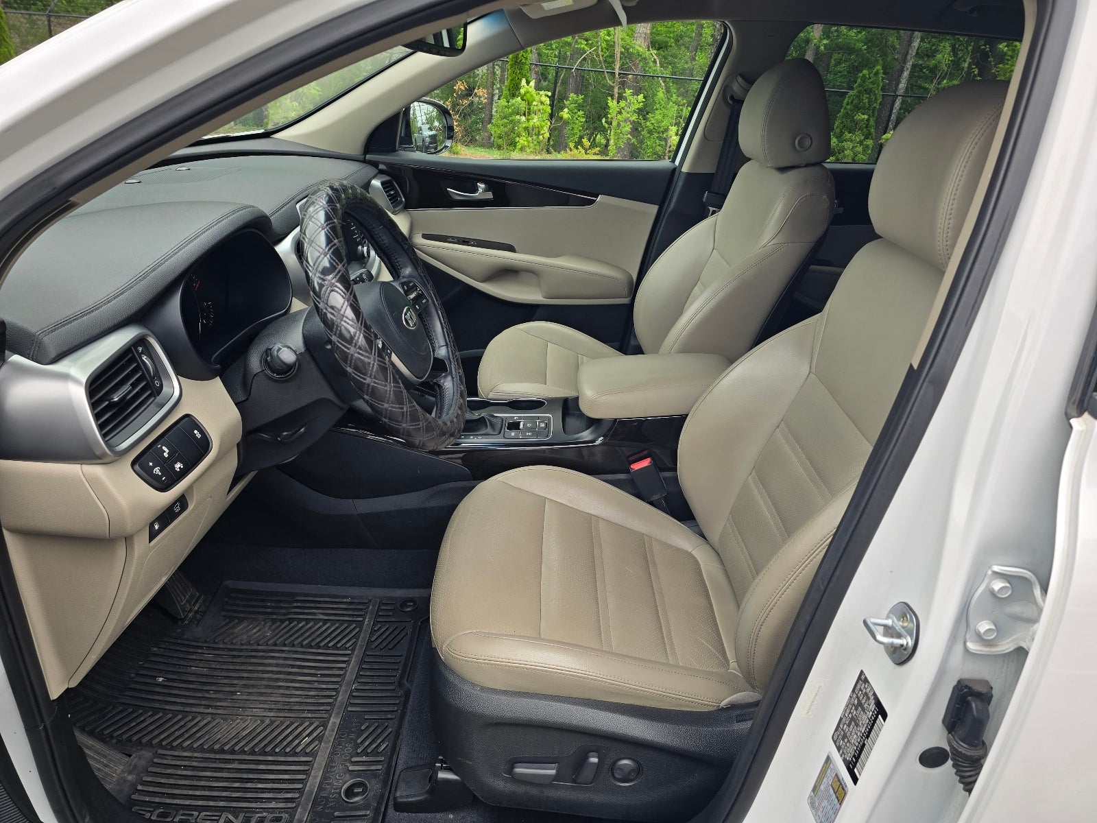 2019 Kia Sorento EX V6