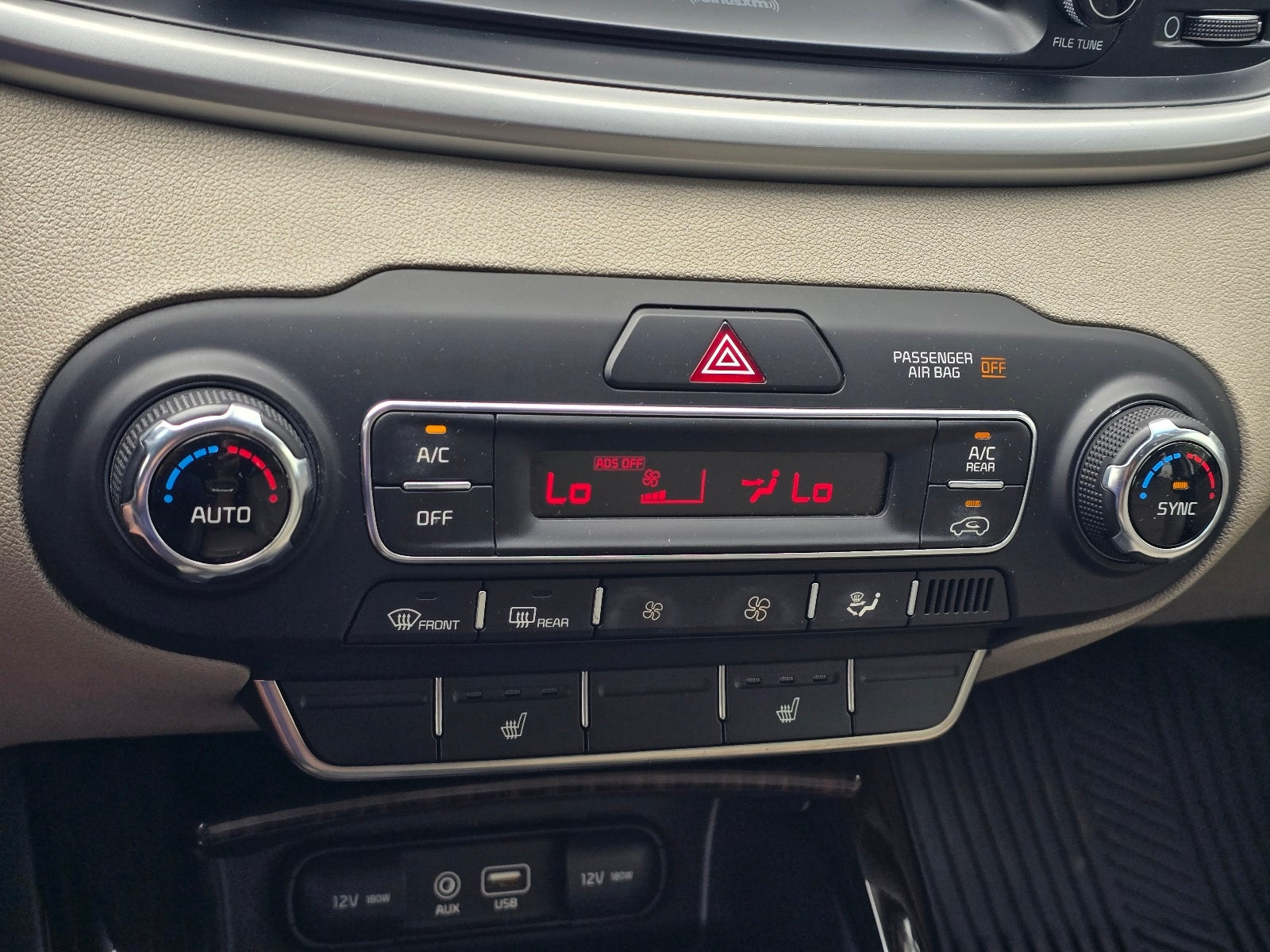 2019 Kia Sorento EX V6