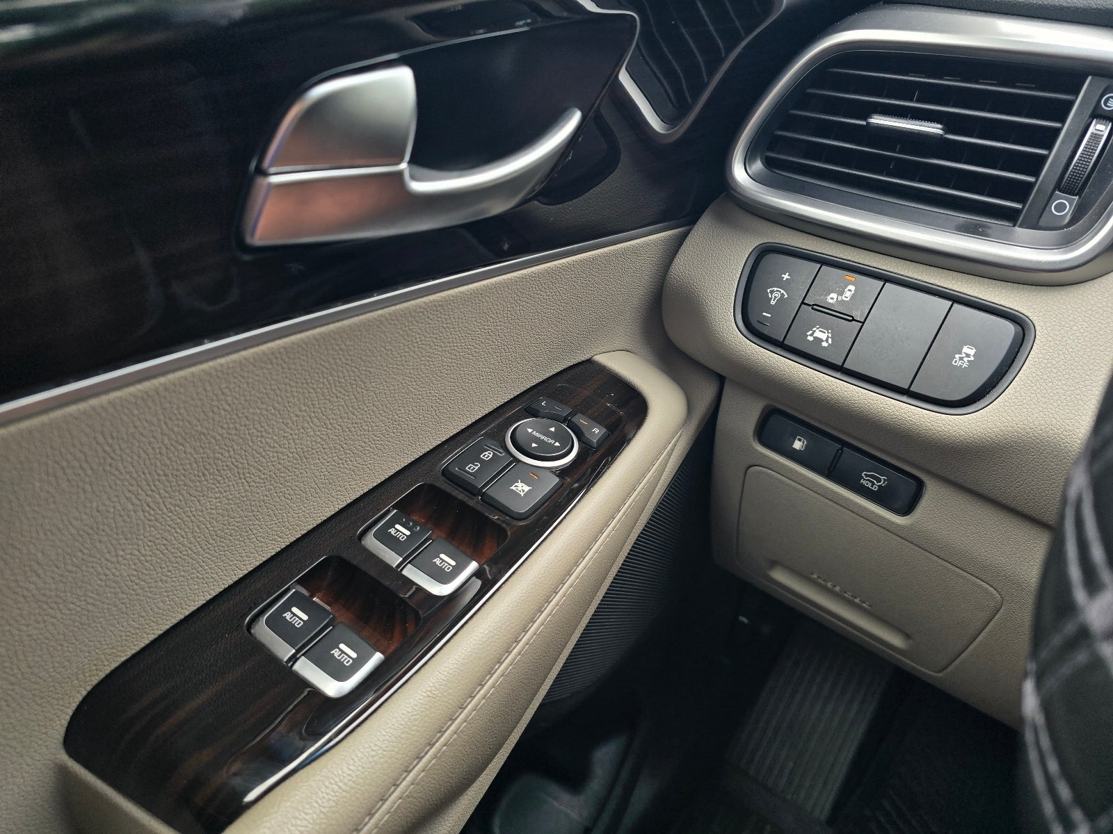 2019 Kia Sorento EX V6