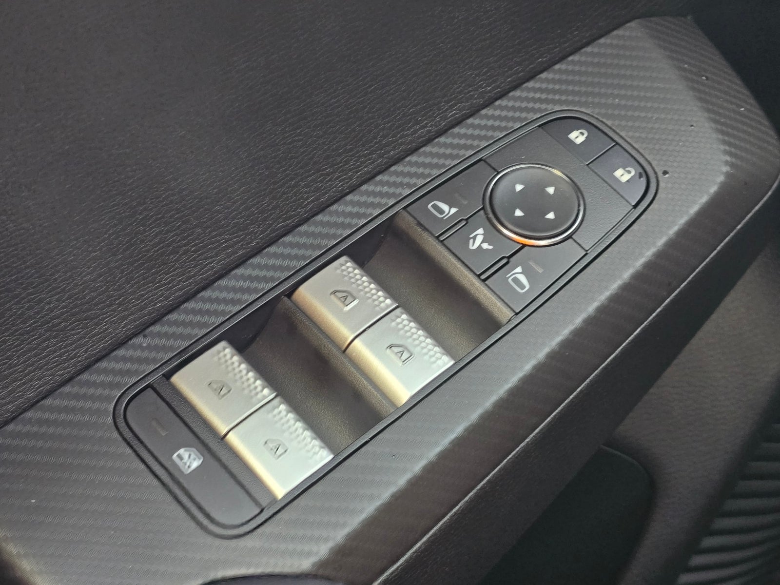 2026 Nissan Rogue Plug-in Hybrid Platinum