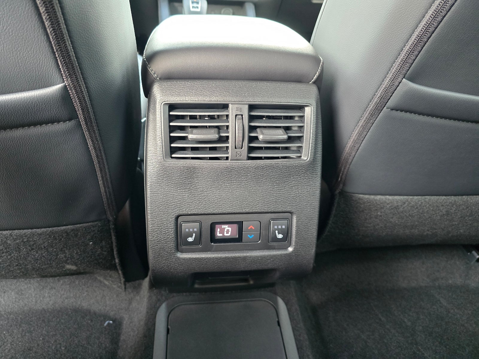 2026 Nissan Rogue Plug-in Hybrid Platinum