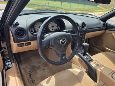 2002 Mazda Mazda MX-5 Miata LS