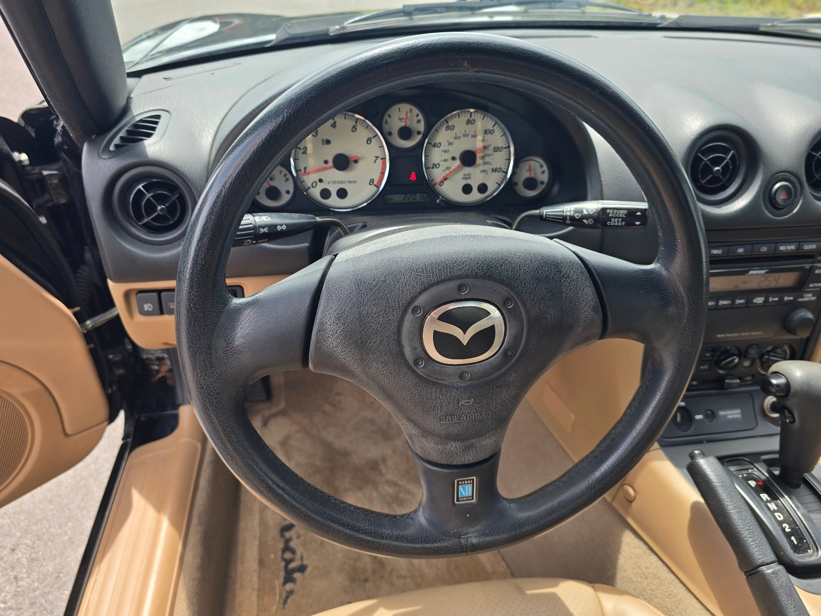 2002 Mazda Mazda MX-5 Miata LS