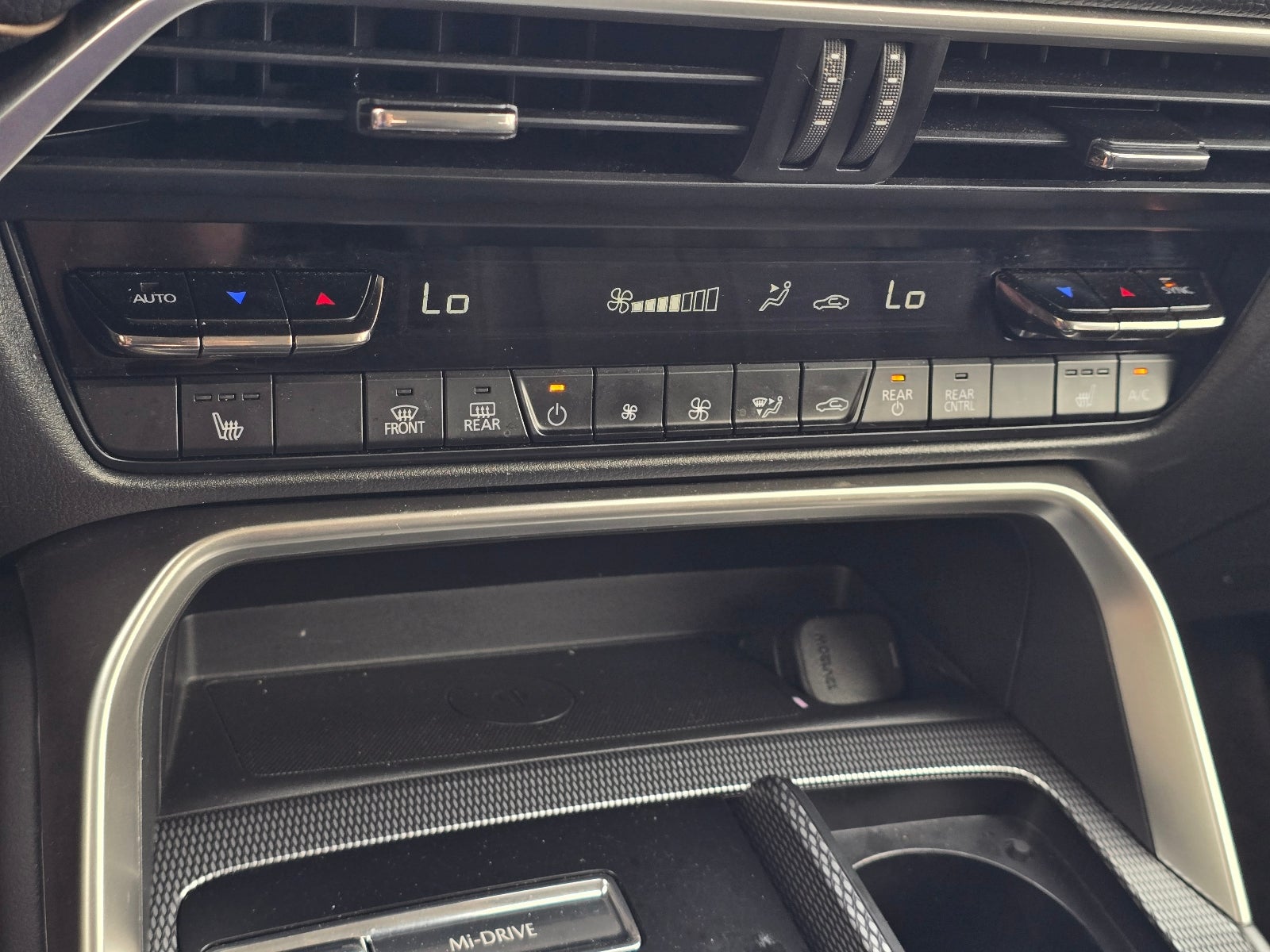 2025 Mazda Mazda CX-90 Preferred Package