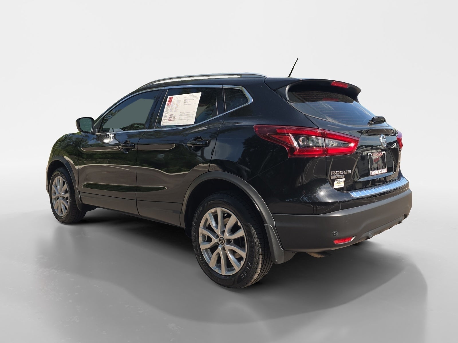 2022 Nissan Rogue Sport SV