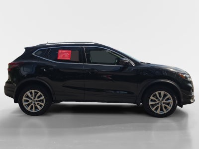 2022 Nissan Rogue Sport SV