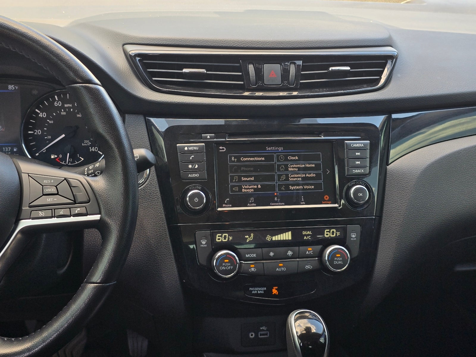 2022 Nissan Rogue Sport SV