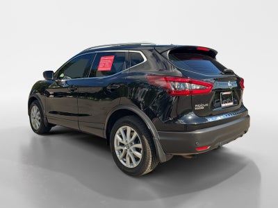 2022 Nissan Rogue Sport SV