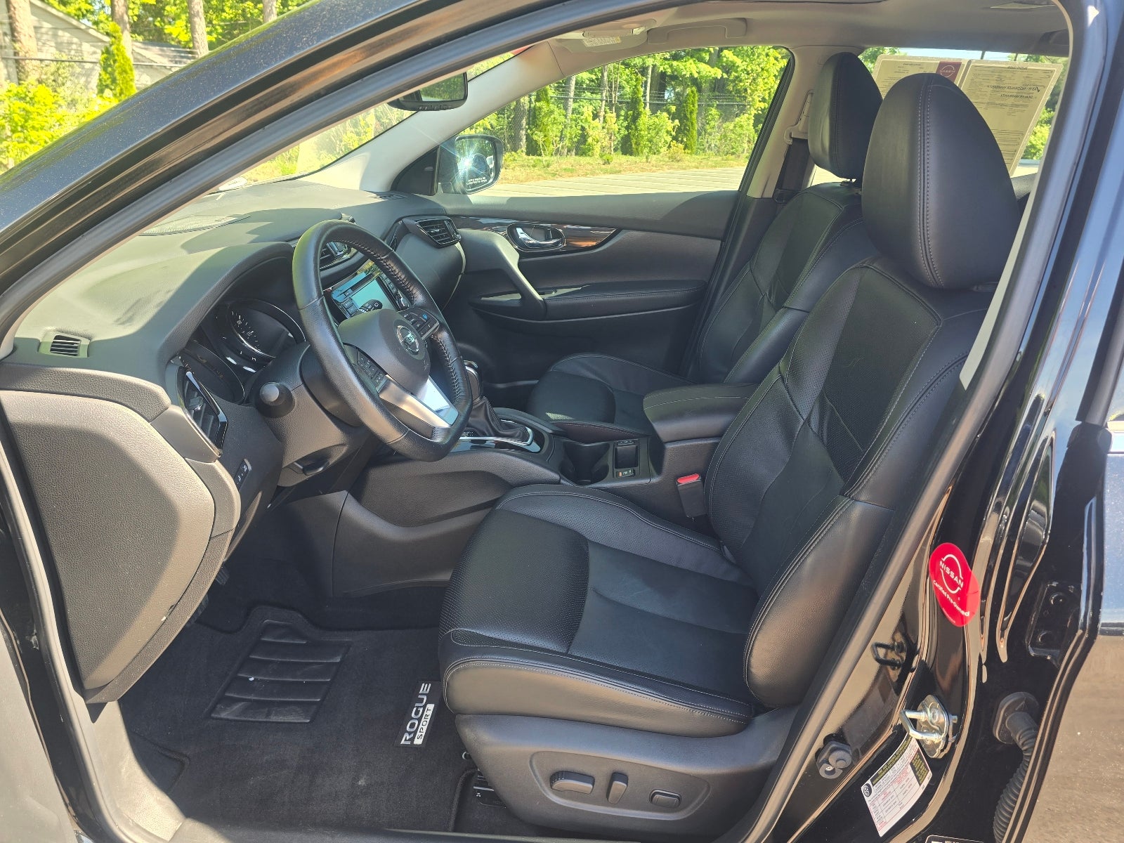 2022 Nissan Rogue Sport SL
